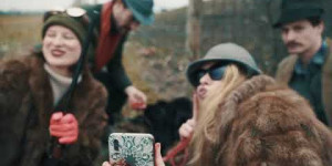 Beitragsbild des Blogbeitrags Geschafft! Gatterjagd wieder verboten! // da Jo – Im Gatter (Musikvideo) | VGT Österreich