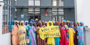 Beitragsbild des Blogbeitrags Fischmehl- und Fischölimporte von Westafrika nach Europa enthüllen ein kaputtes Lebensmittelsystem | Greenpeace int. 