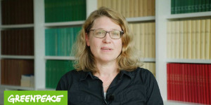 Beitragsbild des Blogbeitrags Zentralbanken zum Klimaschutz verpflichtet | Interview mit Rechtsanwältin Dr. Roda Verheyen | Greenpeace Deutschland