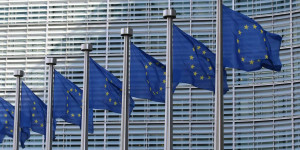 Beitragsbild des Blogbeitrags EU-Mindeststeuer: 90 Prozent aller Konzerne nicht betroffen | attac
