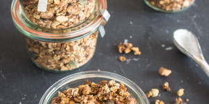 Beitragsbild des Blogbeitrags Spekulatius-Granola selber machen