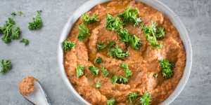 Beitragsbild des Blogbeitrags Muhammara – Orientalischer Paprika-Dip 