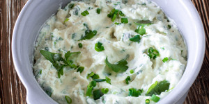 Beitragsbild des Blogbeitrags Kräuteraufstrich mit Frischkäse