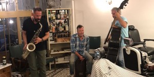 Beitragsbild des Blogbeitrags Café Drechsler live: Comeback mit Stil, Spaß und Tanzbarkeit