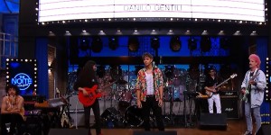Beitragsbild des Blogbeitrags Clip des Tages: Julian Casablancas & The Voidz – Wink (live)