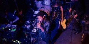 Beitragsbild des Blogbeitrags Algiers live im B72 in Wien