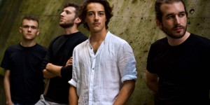 Beitragsbild des Blogbeitrags Elsa, Edwin und Strandhase – ein Konzert unter Freunden