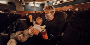 Beitragsbild des Blogbeitrags Babykino in Wien: Ein Highlight für Cineasten