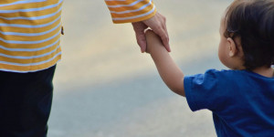 Beitragsbild des Blogbeitrags Mama-Overload: Zwischen Windeln und Wahnsinn