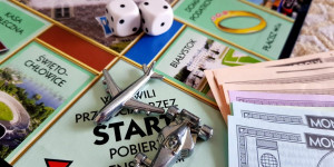 Beitragsbild des Blogbeitrags Hasbro lässt Monopoly-Fans über Spielfiguren abstimmen