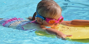 Beitragsbild des Blogbeitrags Hot in the City: Tipps für einen coolen Sommer mit Kind in Wien