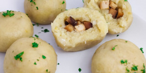 Beitragsbild des Blogbeitrags Vegane Kartoffelknödel