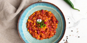 Beitragsbild des Blogbeitrags Chili sin Carne – Ein One-Pot Klassiker 