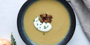 Beitragsbild des Blogbeitrags Vegane Maronicremesuppe