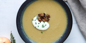 Beitragsbild des Blogbeitrags Vegane Maronicremesuppe 