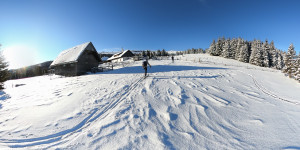 Beitragsbild des Blogbeitrags Skitour auf den Hochwechsel vom Biotop Mariensee [360°] 