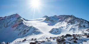 Beitragsbild des Blogbeitrags Skihochtour: Auf den Similaun (3.599 m) von Vent