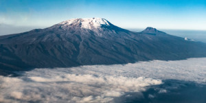 Beitragsbild des Blogbeitrags Kilimanjaro Besteigung (5.895 m): Der ultimative Guide 