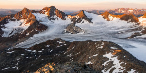 Beitragsbild des Blogbeitrags Stubaier Alpen: Eine einsame Hochtouren-Durchquerung