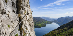 Beitragsbild des Blogbeitrags Der Drachenwand Klettersteig (C) hoch über dem Mondsee