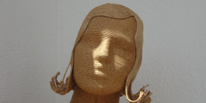 Beitragsbild des Blogbeitrags 8 schlimmste Dinge die man den Haaren antut