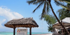 Beitragsbild des Blogbeitrags Afrikanisches Tagebuch #10 Ein Paradies mit schwarzen Flecken