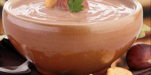 Beitragsbild des Blogbeitrags 2 Herbstliche Suppen aus der Steiermark – Rezept