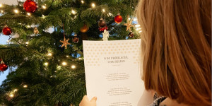 Beitragsbild des Blogbeitrags Textsicher vor dem Weihnachtsbaum: Lyrics zum Downloaden