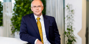 Beitragsbild des Blogbeitrags Christian Kubitschek, CEO Austrian Anadi Bank: „Bank und FinTech – das ist aus unserer Sicht kein Widerspruch.“