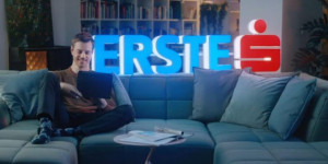 Beitragsbild des Blogbeitrags Remote-Beratungszentrum: Erste Bank startet Kampagne