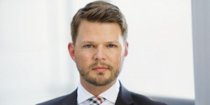 Beitragsbild des Blogbeitrags Jürgen Lindner, 21finance: „Traditionelle Businessmodelle werden auf die Probe gestellt.“ 