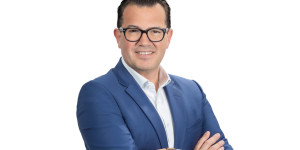 Beitragsbild des Blogbeitrags Richard Zweimüller, MediaMarkt: „Bitcoin-Automaten sind ein weiterer Schritt unserer Omnichannel-Strategie.“