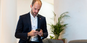 Beitragsbild des Blogbeitrags Florian Tursky: „Digitales Amt“ mehr als eine Million Mal heruntergeladen