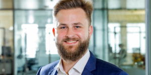Beitragsbild des Blogbeitrags Helvetia: Michael Janicek ist neuer Geschäftsführer von Smile Österreich 