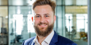 Beitragsbild des Blogbeitrags Helvetia: Michael Janicek ist neuer Geschäftsführer von Smile Österreich