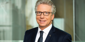 Beitragsbild des Blogbeitrags UNIQA arbeitet mit Swiss Re Corporate Solutions zusammen