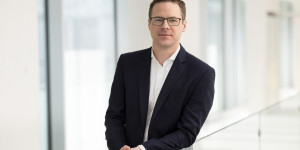 Beitragsbild des Blogbeitrags bank99: Bernhard Hohenegger ist neuer Vorstand IT & Operations 