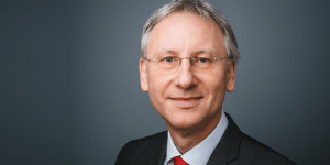 Beitragsbild des Blogbeitrags UniCredit Bank Austria Konjunkturindikator: Konjunkturflaute hält an, Inflationsrückgang deutet auf leichte Belebung noch vor dem Jahreswechsel