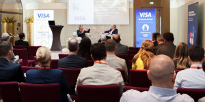 Beitragsbild des Blogbeitrags ForumF Konferenz: Wer im Finanz-Business jetzt nicht auf Transformation, Disruption und Innovation setzt, hinkt bald hoffnungslos hinterher