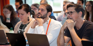 Beitragsbild des Blogbeitrags JETZT KI Bootcamp: Alles über die Nutzung der relevantesten KI-Tools für Marketer und Werber kompakt an einem Tag