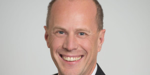Beitragsbild des Blogbeitrags Günther Vock bis 2030 als Marktvorstand der Marchfelder Bank verlängert