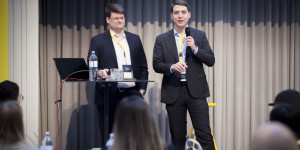 Beitragsbild des Blogbeitrags E‑Mail-Marketing-ExpertInnen von Top-Marken lieferten Einblicke in erfolgreiche E‑Mail-Marketing-Strategien