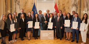 Beitragsbild des Blogbeitrags Österreichs dezentrale Bankensektoren setzen neuen Prüfstandard für Qualität und Sicherheit