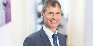 Beitragsbild des Blogbeitrags Anadi Bank: Milko Hascher wird Chief Digital Officer
