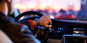 Beitragsbild des Blogbeitrags Wiener Städtische: Stellenwert des Autos steigt bei Jüngeren