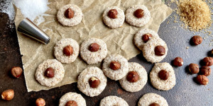Beitragsbild des Blogbeitrags Haselnussmakronen – bestes Nussmakronen Rezept