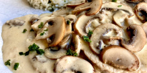 Beitragsbild des Blogbeitrags Champignon-Rahm-Schnitzel 