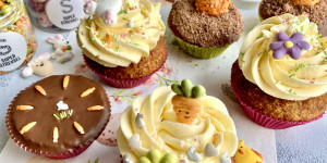 Beitragsbild des Blogbeitrags Ostermuffins – einfache & saftige Karotten Muffins