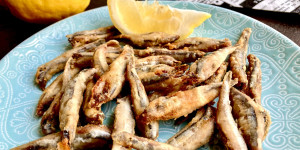 Beitragsbild des Blogbeitrags Frittierte Sprotten Rezept