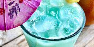 Beitragsbild des Blogbeitrags Swimming Pool Cocktail
